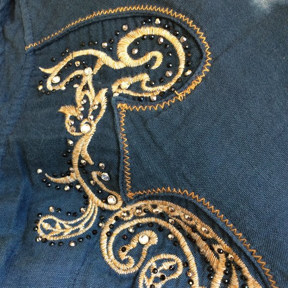 Miss Me Womens Sleeveless Embroidered Blouse Medium Blue Rhinestones Pearl Snap - Picture 10 of 10